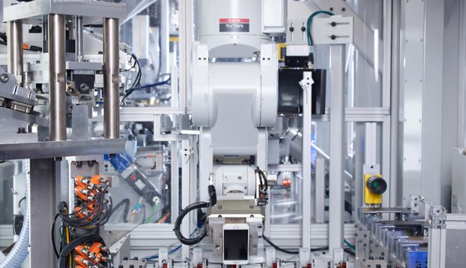 Reciclare robotizată! Apple vrea să devină producător 