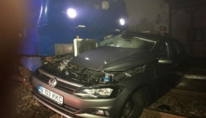 Italieni loviți de tren! Ceața a fost de vină - ddd-1578940849.jpg