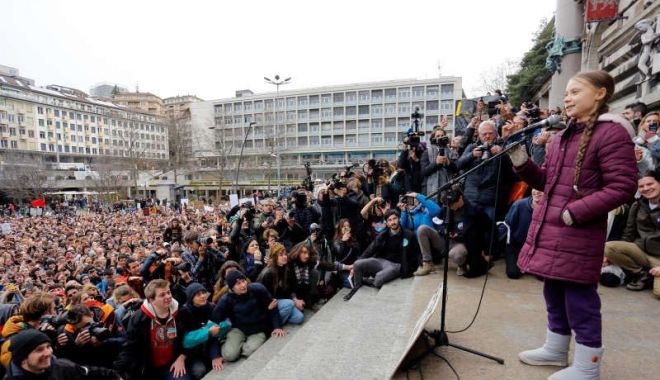 Greta Thunberg, vedetă la un protest ecologic din Elveția - ddd-1579269439.jpg