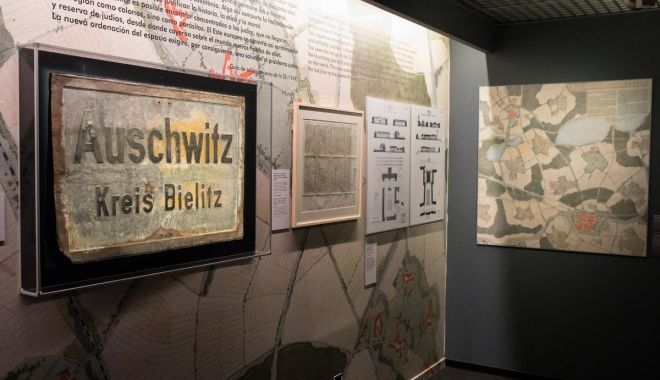75 de ani de la eliberarea lagărului de la Auschwitz: Expoziție fotografică la sediul ONU - ddd-1579695732.jpg