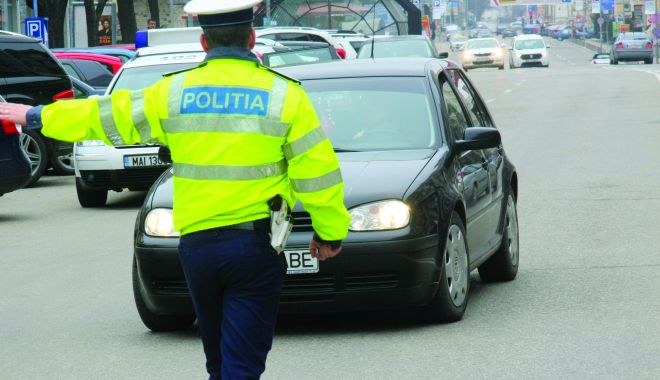 Poliția Rutieră, la datorie! Șoferi fără respect pentru lege, sancționați - ddd-1579781997.jpg