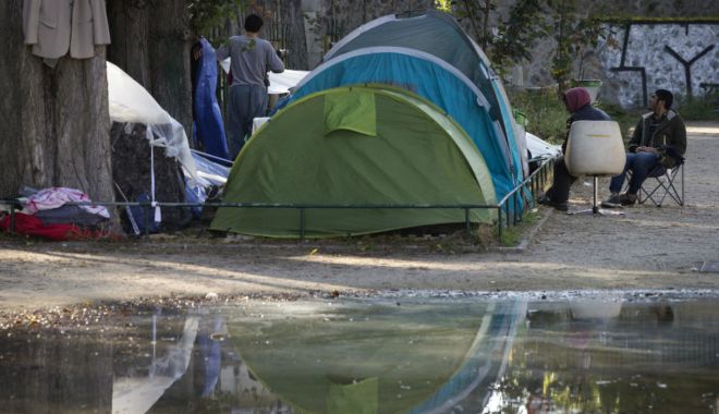 Tabără de migranți de la periferia Parisului, evacuată - ddd-1580195959.jpg