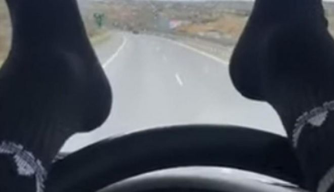 Condamnat la închisoare pentru condus cu… picioarele - ddd-1581606744.jpg