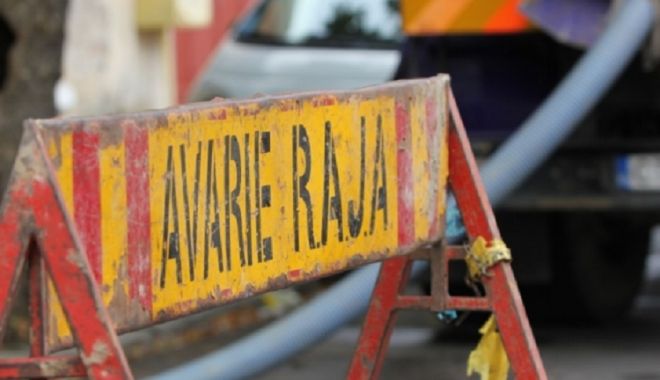 Atenție, constănțeni! Trafic blocat pe bulevardul Aurel Vlaicu. Se lucrează la conductele de apă - ddd-1584289613.jpg