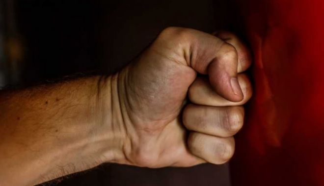 Consumul de alcool provoacă violență în familie - dddd-1582706844.jpg