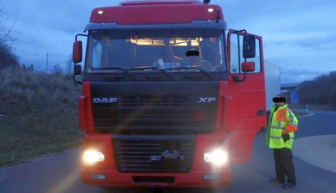 Încă un tirist român oprit în Europa! Nu avea nici măcar permis de conducere… - dddd-1583399233.jpg