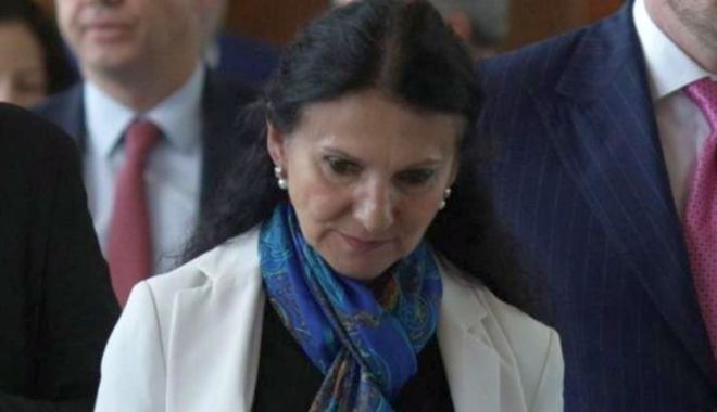 Sorina Pintea adusă fără cătușe la Curtea de Apel - dddd-1583481374.jpg