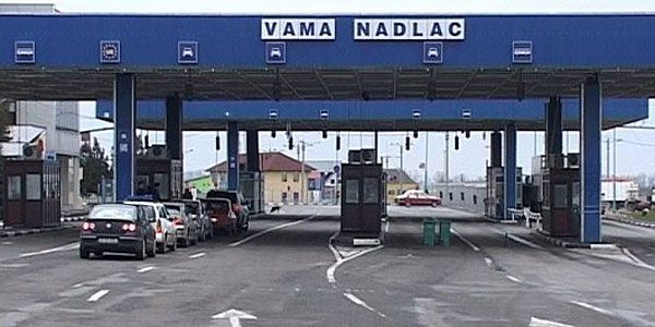 Droguri ascunse în colete din Italia, reținute la vamă - dddd-1583839185.jpg