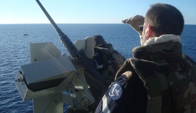 Operațiune de salvare! O navă cu zeci de refugiați ajunge în Portul Constanța - UPDATE - debac080bb21e736c8bf7995db7040f5-1413358302.jpg