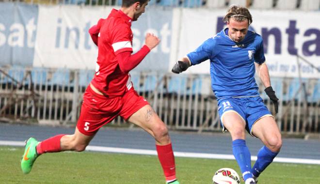 Debut de trei puncte pentru Ilie Stan, la FC Farul - debut-1458494033.jpg