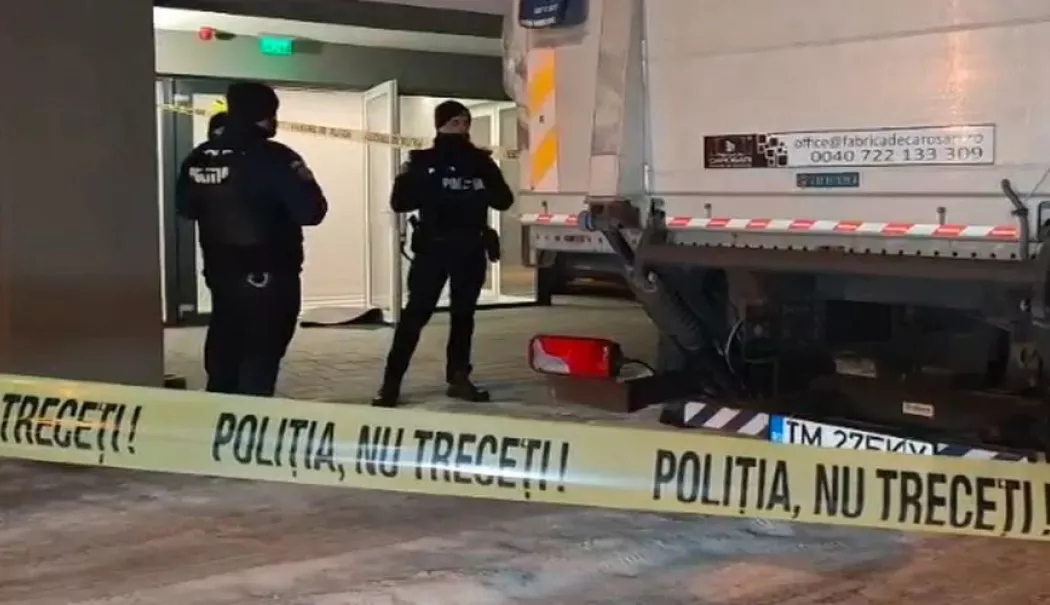 Bărbat găsit decapitat într-un apartament. Ce scria în biletul de adio - decapitat-1768892649.webp