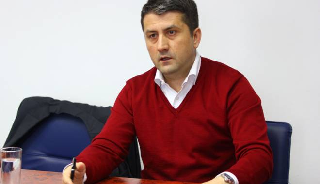 Decebal Făgădău, de vorbă cu sindicaliștii din învățământ - decebalfagadau-1458492241.jpg