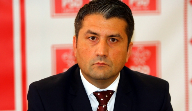 DEMITERI PE BANDĂ RULANTĂ! Făgădău dă afară șefii din Primăria Constanța - decebalfagadauapreluat5142841818-1467030742.jpg