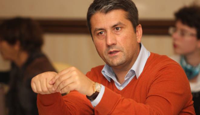 Decebal Făgădău, întâlnire cu studenții de la Peisagistică - decebalfgdu-1458898852.jpg