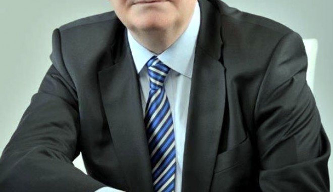 De ce nu mai candidează avocatul Gheorghe Dinu la alegerile prezidențiale - decenumaicandideaza-1411579780.jpg