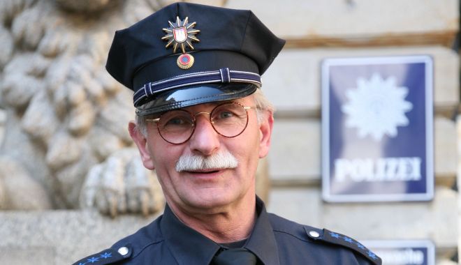 De ce răcește polițistul - deceracestepolitistul2-1670439706.jpg