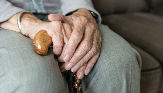 Mii de vârstnici cu simptome de coronavirus au murit în căminele de bătrâni din Italia fără să fi fost testați - deces222-1587133219.jpg