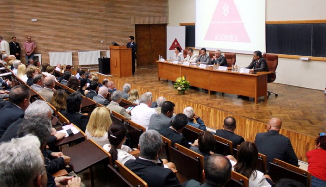 De ce vine  ministrul Educației  la Universitatea Maritimă - decevine-1409847084.jpg