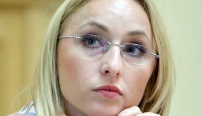 Decizie foarte importantă luată de Gabriela Szabo - decizie-1529245476.jpg