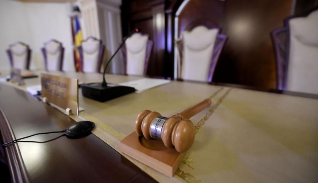 Decizie CCR: Foștii ofițeri SRI și SIE pot conduce tribunale și parchete - decizie-ccr-1744191740.jpg