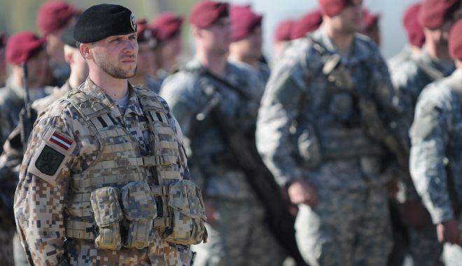 Decizie istorică! Letonia reintroduce serviciul militar obligatoriu - decizieistorica-1657112195.jpg