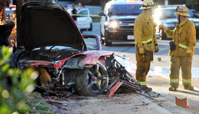 Porsche  se dezice  de moartea  lui Paul Walker - deciziepaulwalker-1459954892.jpg
