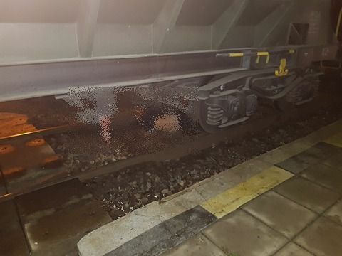 UPDATE - TRAGEDIE FEROVIARĂ LA CONSTANȚA. BĂRBAT DECAPITAT, DUPĂ CE A FOST CĂLCAT DE TREN, ÎN STAȚIE - decs-1510332824.jpg