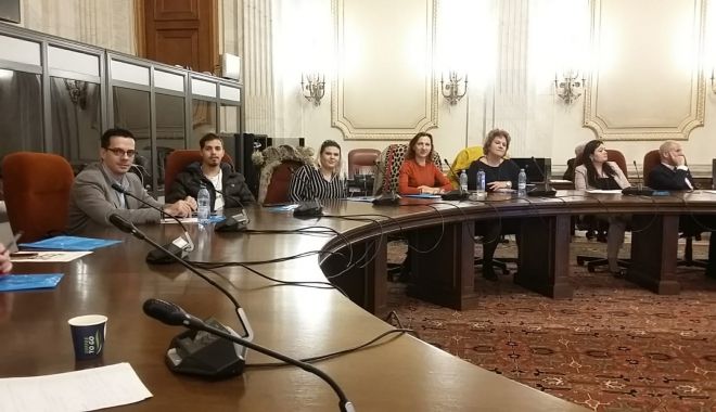 Delegație a DGASPC Constanța la Palatul Parlamentului - delegatiedgaspc-1575066890.jpg