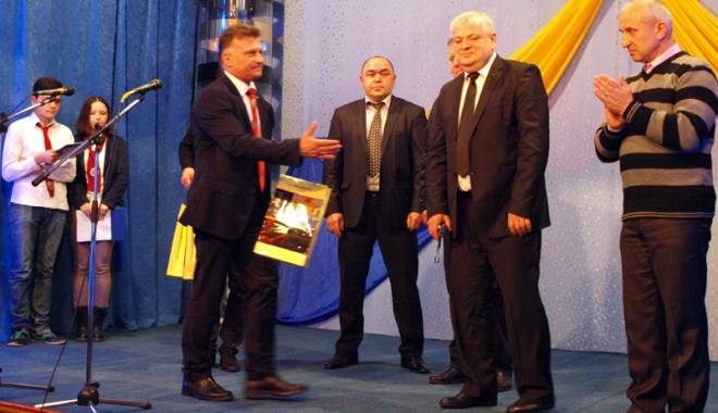 Delegație din Republica Moldova, în vizită la Primăria Medgidia - delegatiedinrepublicamoldova-1428245117.jpg