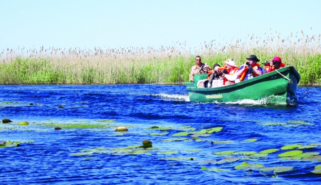 Aventuri în Delta Dunării - delta-1468593495.jpg