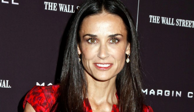 Demi Moore  și-a tras iubit  cu 25 de ani mai tânăr decât ea - demimoore-1354209720.jpg
