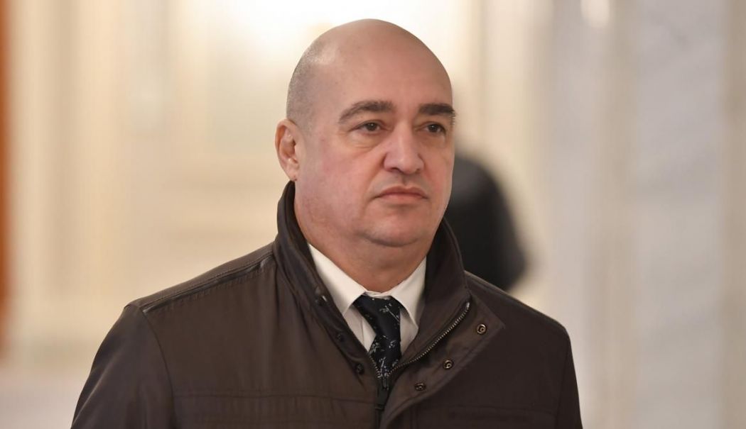 Mihai Barbu și-a depus demisia de la șefia ARF, după ce DNA l-a plasat sub control judiciar