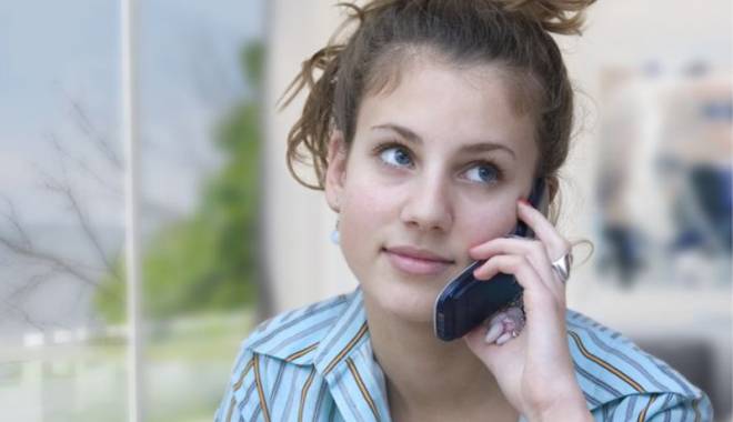 Demisia, acceptată și prin telefon? - demisietelefon-1415196732.jpg
