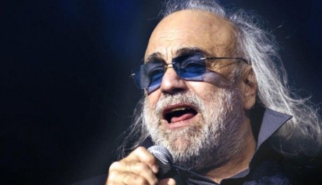 Demis Roussos revine în România - demisroussos1600x420-1379500768.jpg