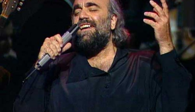 Demis Roussos nu mai vine în România - demisroussosconcertiasi-1332422603.jpg