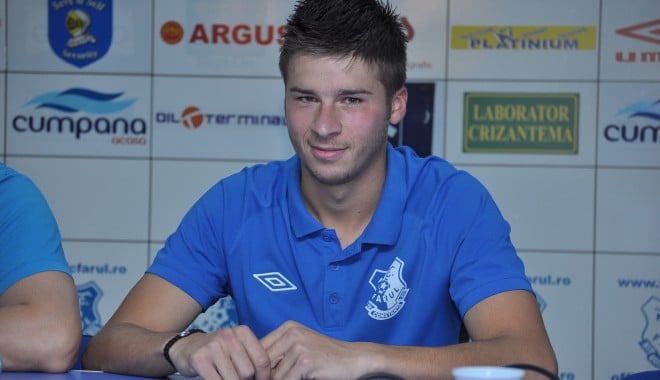 Fotbal, FC Farul /  Denis Husein: 