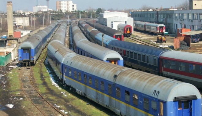 UPDATE / Angajații CFR au încetat protestul spontan. Trenurile au plecat din stații, începând cu ora 9.00 - depou1332330448-1358322902.jpg