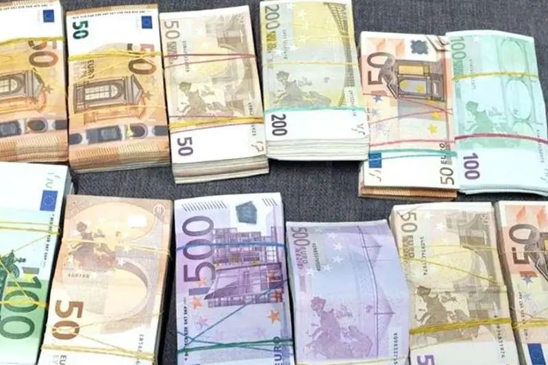 BNR: Depozitele în lei și valută ale românilor au crescut - depozite-1767080849.webp