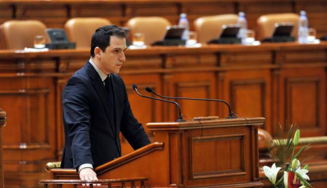 Impozit forfetar pentru turismul de pe litoral: taxă fixă anuală pentru toți agenții economici - deputatulmihaitararache17-1430917134.jpg