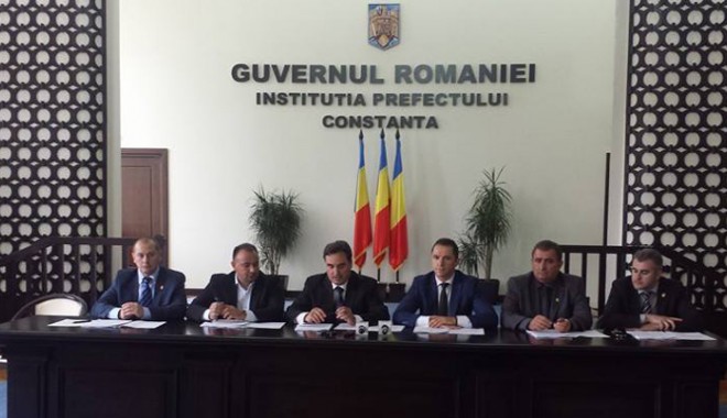 Deputatul Mihai Tararache, invitat la discuțiile despre activitatea portuară - deputatulmihaitararacheinvitatla-1401985512.jpg
