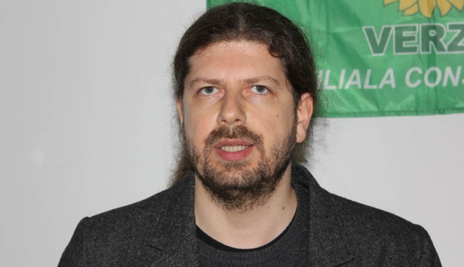 Deputatul Remus Cernea  își face partid - deputatulremuscerneaisifaceparti-1402314068.jpg