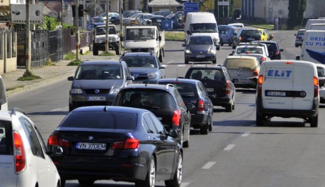 Șoferi, plecați spre case? Iată ce spun polițiștii rutieri - deschidere-1493639676.jpg