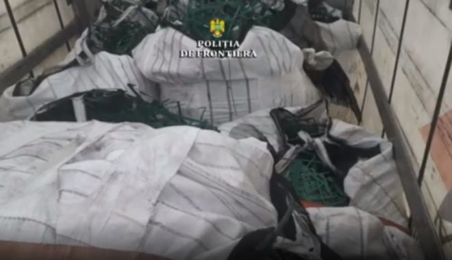22 tone de deșeuri din aluminiu și combine frigorifice uzate au fost oprite în vamă, la intrarea în țară - deseu-1625477502.jpg