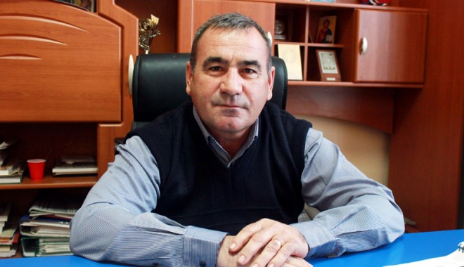 Dezastru în comuna Adamclisi. Primarul Anton Burcea a cerut ajutorul premierului Victor Ponta - dezastruincomunaadamclisiprimaru-1404310068.jpg