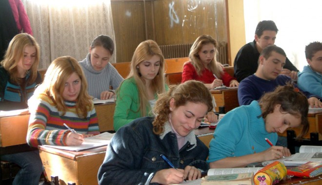 Dezastrul din învățământul românesc, confirmat internațional - dezastruldininvatamantul-1386093918.jpg