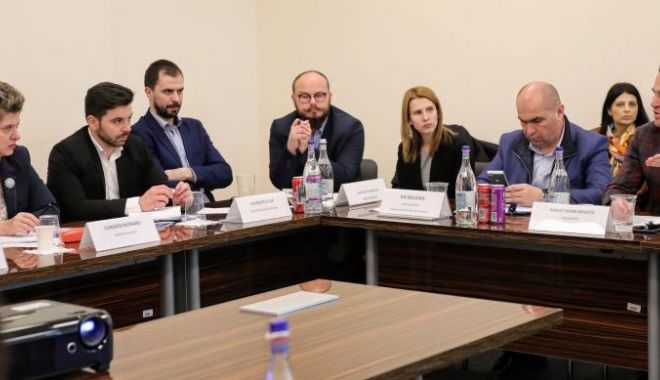 Dezbatere privind alocarea finanțărilor europene la nivel regional - dezbatereprivindalocareafinantar-1583410846.jpg