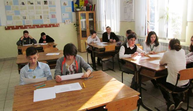 Ai copii de școală generală? Nu rata întâlnirea cu Inspectoratul Școlar - dezbaterepublica-1452618249.jpg
