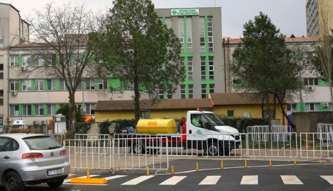 Acțiuni de dezinfecție la unitățile spitalicești din Constanța - dezinfectie1-1585724466.jpg