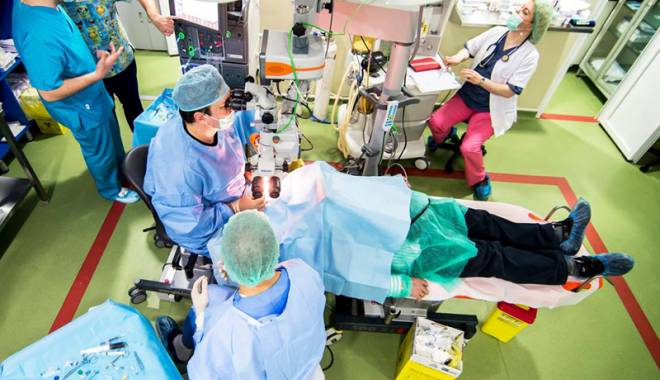 Dezlipirea de retină, afecțiunea care necesită operație de urgență - dezlipireaderetina-1434123684.jpg