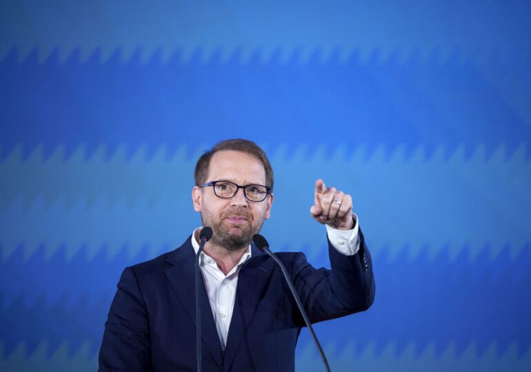 Dominic Fritz: PSD să-și asume până la capăt că nu mai vrea să guverneze și să-și retragă toți oamenii - df-1776856936.webp